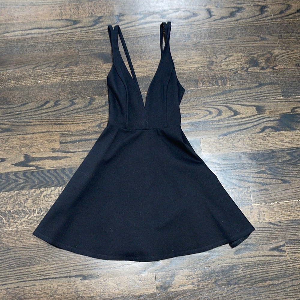 Black lulus dress